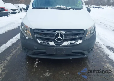 2021 Mercedes-Benz Metris из США, поврежденный, VIN W1YV0BEY4M3904370